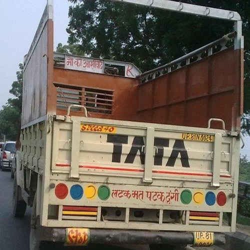 Truck Behind Shayri
